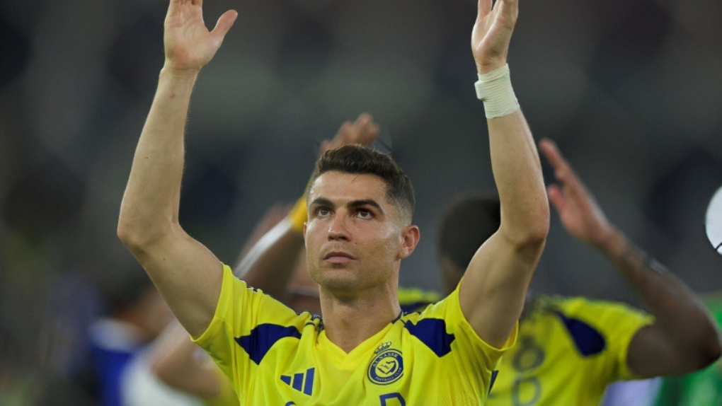 Sửng sốt với kỷ lục khó tin của Ronaldo ở tuổi 40!
